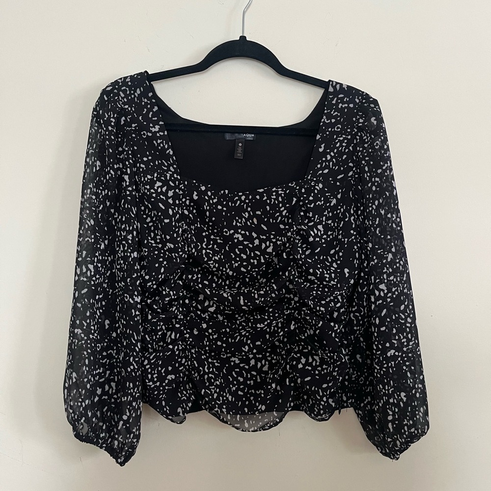 Aqua‎ Black and White Patterned Blouse